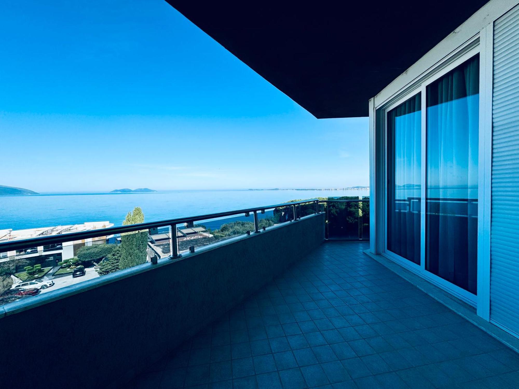 Blue Infinity Leilighet *